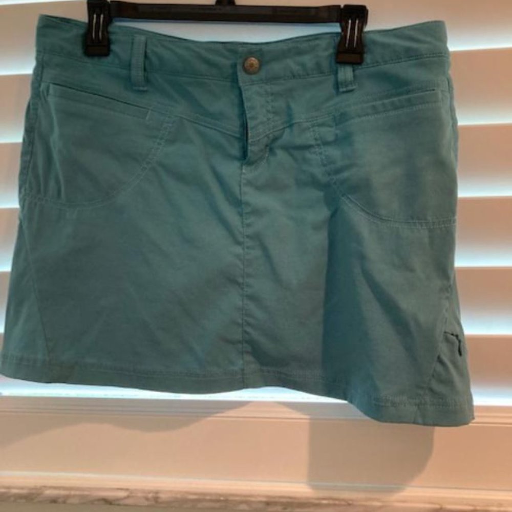 Women's skort